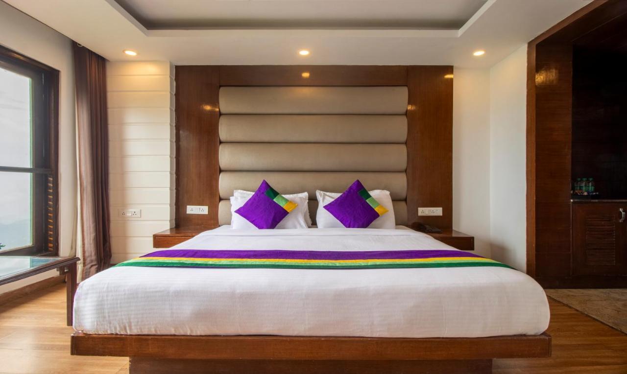 Treebo Premium Queen Of Hills Near Mall Road Mussoorie Esterno foto