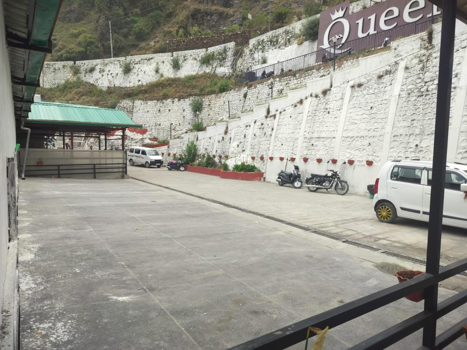 Treebo Premium Queen Of Hills Near Mall Road Mussoorie Esterno foto